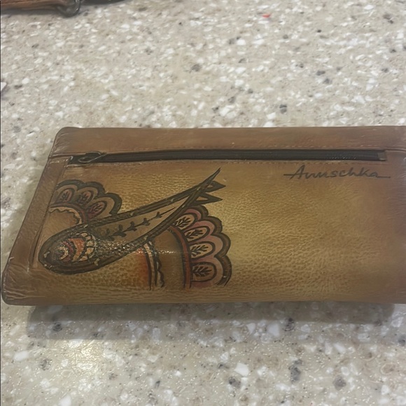 Anuschka Artistic Shoulder Bag and wallet - Picture 3 of 13